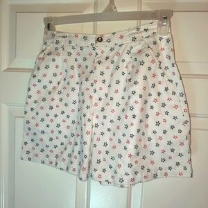 Vintage 90's Liz Claiborne sz. 10 Lizsport petite white shorts red & blue stars